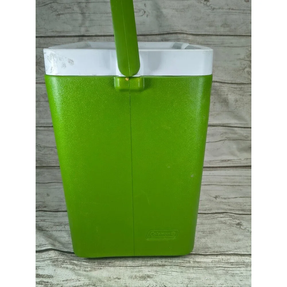 Coleman Party Stacker Lime Green 20 Cam Cooler